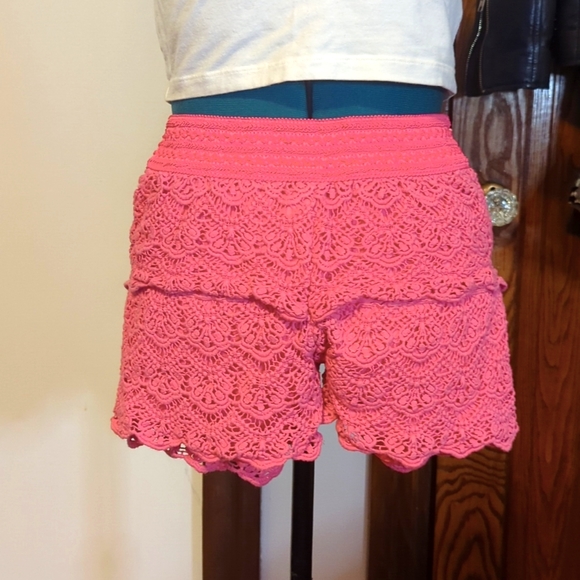 Justice Crochet Shorts - Picture 1 of 2